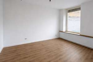 Kleines, modern saniertes Apartment – ideal für Singles oder Pendler