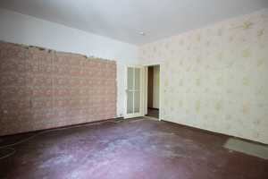 Do it yourself: Handwerker-Wohnung – 3 Zimmer – mit Balkon, Badewanne und Tageslichtbad – Holteistraße 5, 10245 Berlin – Vorschaubild 2