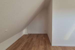 Moderne Dachgeschosswohnung mit toller Ausstattung – Einziehen und Wohlfühlen – Stadtmauerstraße  69, 71665 Vaihingen an der Enz – Vorschaubild 7