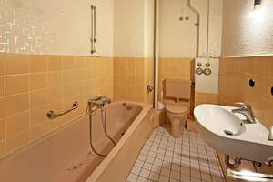 Sanierungsbedürftige 2-Zimmer-Wohnung mit Balkon und Garage: Gestalten Sie Ihr neues Zuhause nach Ih – Die vollständige Adresse der Immobilie erhältst du vom Anbieter., 22145 Rahlstedt, Hamburg – Vorschaubild 9