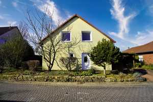 Toll geschnittenes Einfamilienhaus in ruhiger und familienfreundlicher Lage in Wennigsen (Erbpacht) – Hannover (Kreis) – Vorschaubild 1
