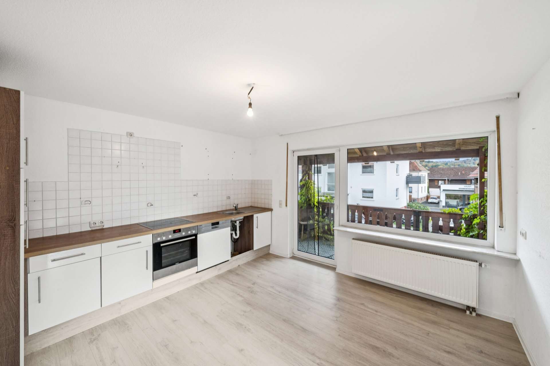 Immobilie in Gründau - Einfamilienhaus mit Anbau im schönen Hain-Gründau - Bild 1