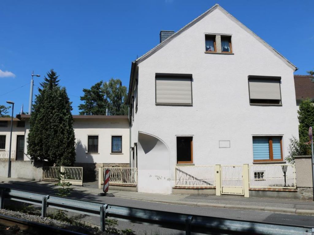 Haus Kaufen Radebeul Hauskauf Radebeul Bei Immonet De Haus Kaufen Radebeul Hauskauf Radebeul Bei Immonet De