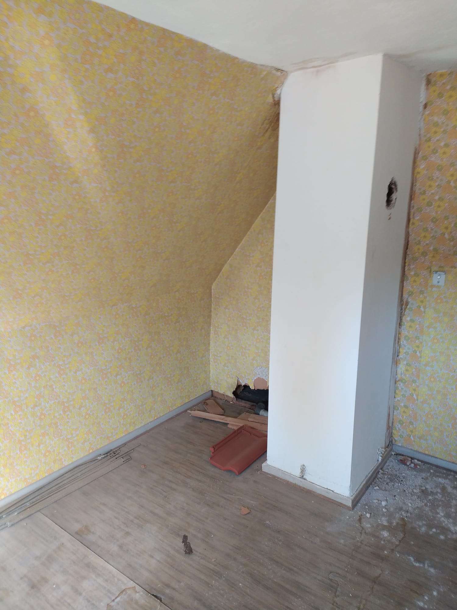 Immobilie in Alsfeld - Mehrfamilienhaus in der historischen Altstadt von Alsfeld zu verkaufen. - Bild 1