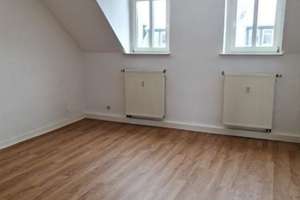 +++ 1 Monat mietfrei! 2-Zimmer-Wohnung im Dachgeschoss in Campusnähe! +++ – Vettersstraße 1, 9126 Bernsdorf, Chemnitz – Vorschaubild 2