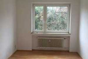 Stilvolle 3-Zimmer-Wohnung mit Balkon und EBK am Stadtgarten – Köln – Vorschaubild 5