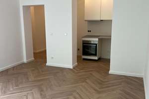 Geschmackvolle 1-Zimmer-Wohnung mit geh. Innenausstattung inkl. EBK   – 40212 Stadtmitte, Düsseldorf – Vorschaubild 2