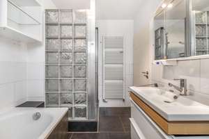 Bremen - Gete / Charmante Maisonette-Wohnung mit Terrasse, Balkon und Garage – Die vollständige Adresse der Immobilie erhältst du vom Anbieter., 28211 Gartenstadt Vahr, Bremen – Vorschaubild 18