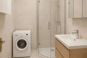 Helle 3,5 Zimmer-Wohnung mit Balkon, Aufzug und neuem Badezimmer – Albert-Detzel-Str. 56, 76863 Herxheim bei Landau/Pfalz – Vorschaubild 3