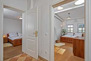 Geräumige, günstige 7-Zimmer-Villa mit luxuriöser Innenausstattung in Dresden Bühlau/Weißer Hirsch – Grundstraße 115, 1326 Dresden – Vorschaubild 8