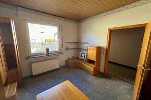 Solides 5-Zimmer-Einfamilienhaus in Steinheim-Bergheim mit separatem 600qm Gartengrundstück  – Höxter (Kreis) – Vorschaubild 5