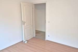 HANNOVER ZENTRUM GEGENÜBER ASTOR KINO 2 ZIMMER TEL. 0175 500 84 84 – Nikolaistr. 9, 30159 Mitte (Ortsteil), Hannover – Vorschaubild 11