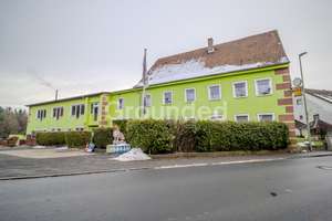 Vermietetes Apartmenthotel mit Werkstatt, Büroräumen und Ausbaupotential in Pegnitz