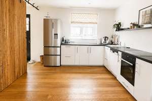 **INNINGEN** Exklusive Reihenmittelhausartige 3,5 ZwKB in ehemaliger Scheune – Hornissenweg 11, 86199 Inningen, Augsburg – Vorschaubild 9