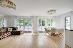 Luxuriöse Dachterrassenwohnung in ruhiger Innenhoflage von München-Laim