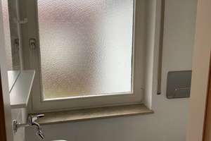 Viel Platz für den Alltag in einem geräumigen Einfamilienhaus in Flein – Die vollständige Adresse der Immobilie erhältst du vom Anbieter., 74223 Flein – Vorschaubild 12