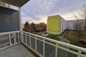 1-Zimmer mit Aussicht, Balkon und Wannenbad in der 3. Etage – Deiwitzweg 17, 4207 Lausen-Grünau, Leipzig – Vorschaubild 6