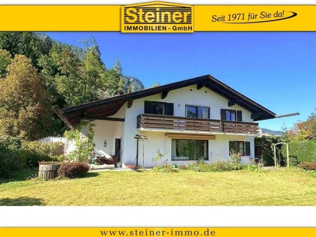 1–2-Familienhaus in Best-Lage von Garmisch, Eck-Grundstück, Doppel-Garage/ Stellplätze