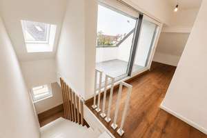 Exklusive, kernsanierte Dachgeschosswohnung mit Dachspitz und Loggia in Augsburg-Pfersee – Alfonsstraße 30, 86157 Pfersee-Süd, Augsburg – Vorschaubild 17