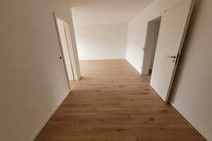 MG Giesenkirchen 3 Zimmer,Garage,Gäste WC,Bad mit Badewanne und Dusche,Saniert – Mönchengladbach – Vorschaubild 5