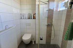 Wohnen im grünen Bungalow in der Gartenlandschaft von Pforzheim Höhenlage der Hachel Allee – Die vollständige Adresse der Immobilie erhältst du vom Anbieter., 75177 Nordstadt, Pforzheim – Vorschaubild 12