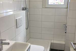 Jetzt zugreifen: sanierte 2,5-Zimmer-Wohnung zu sofort anmietbar! – 23562 Sankt Jürgen, Lübeck – Vorschaubild 4