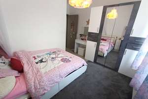 FAMILIENFREUNDLICH: hochmoderne, energieeffiziente 4-Zimmer-Wohnung mit Garten – Oberstr. 2, 42655 Burg/Höhscheid, Solingen – Vorschaubild 6