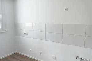 Helle + renovierte 2-Zimmer-Wohnung mit Balkon, guter Schnitt, separate Küche, Duschbad, Aufzug – Kurt-Schumacher-Straße 12, 38102 Viewegsgarten-Bebelhof, Braunschweig – Vorschaubild 4