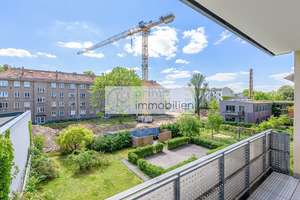 DACHGESCHOSS • 5 ZI • SONDERNUTZUNG DACHTERRASSE • BALKON • AUFZUG • KELLER • BJ 2000 • WEISSENSEE – Meyerbeerstrasse 46, 13088 Weißensee, Berlin – Vorschaubild 9