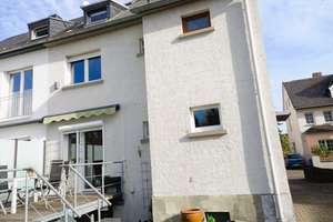 Doppelhaushälfte in Koblenz Metternich