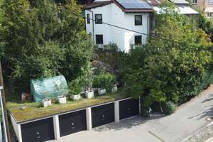 Albblick, 1 FH inkl.  Einliegerwohung und 4 Garagen und 3 Außenstellplätze und Grundstück mit großzü – Die vollständige Adresse der Immobilie erhältst du vom Anbieter., 72770 Bronnweiler, Reutlingen – Vorschaubild 7