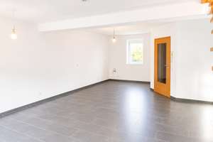 Zentral und trotzdem im Grünen! - Charmante Maisonettewohnung am Regenufer in Regensburg – 93057 Sallern-Gallingkofen, Regensburg – Vorschaubild 6