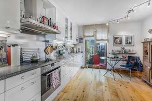 Charmantes Ein-/Zweifamilienhaus mit Gartenoase – Die vollständige Adresse der Immobilie erhältst du vom Anbieter., 80939 Freimann, München – Vorschaubild 5