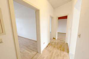 Traumhafte WG in Karlsruher Südstadt: Perfekte Lage, nur 700 m vom KIT Campus Süd entfernt – Die vollständige Adresse der Immobilie erhältst du vom Anbieter., 76131 Innenstadt-Ost, Karlsruhe – Vorschaubild 4