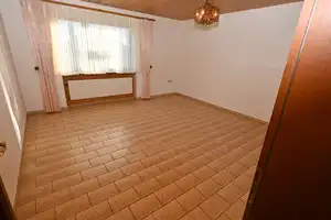 Tolles Ein bis Zweifamilienhaus mit viel Wohnfläche in Bliesransbach – Stadtverband Saarbrücken (Kreis) – Vorschaubild 13