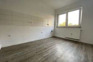 Renovierte und zentrale 2,5-Zi-Whg. ab sofort vermietbar! – Essener Str. 125, 45141 Stoppenberg, Essen – Vorschaubild 5