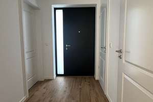 Neubau (2025) –Zweitbezug: wunderschöne 5,5 Zi. Stadt-DHH mit Dachterrasse, Wärmepumpe, Photovoltaik – Die vollständige Adresse der Immobilie erhältst du vom Anbieter., 22846 Norderstedt – Vorschaubild 5