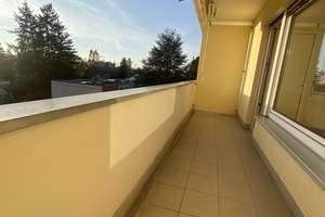 Modernisiertes Wohnglück: Helle 3-Zi.-Wohnung mit 2 Balkonen, EBK & Aufzug in Schoppershof – Die vollständige Adresse der Immobilie erhältst du vom Anbieter., 90491 Schoppershof, Nürnberg – Vorschaubild 4
