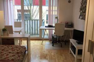 Neuwertige Studentenwohnung mit Balkon und EBK in Regensburg, zentral – Fritz-Fend-Straße 11, 93047 Innenstadt, Regensburg – Vorschaubild 1