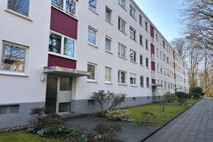Ein Zuhause mit viel Raum, Licht und Lebensqualität -Helle 4-Zi.-Wohnung mit Balkon in KA-Bergwald – Elsa-Brändström-Straße 21, 76228 Durlach, Karlsruhe – Vorschaubild 2