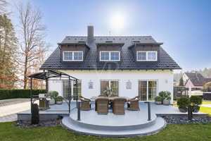 Unvergleichliches Unikat: Stilvolles Traumhaus mit Mietkauf-Möglichkeit in Rednitzhembach – Roth (Kreis) – Vorschaubild 2