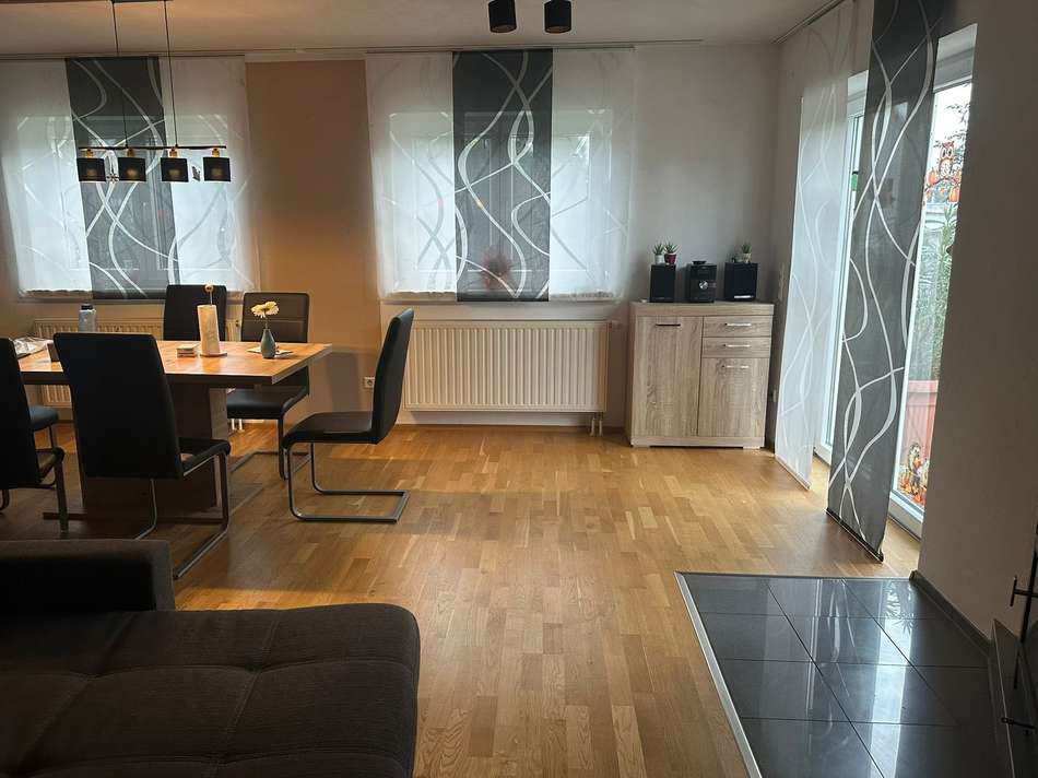 Wohn-/Essbereich Haupthaus