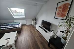 Nachmieter gesucht – Gemütliche 2-Zimmer DG-Wohnung mit EBK in Offenbach – Bieberer Straße 86, 63071 Mathildenschule, Offenbach am Main – Vorschaubild 2