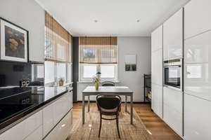 Design trifft Altbau-Charme: 
Exklusive Villa mit Galerie & Kamin in Lichterfelde – Die vollständige Adresse der Immobilie erhältst du vom Anbieter., 12209 Lichterfelde, Berlin – Vorschaubild 8