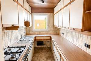 TOP-Halbhöhenlage: 3-Zi.-Whg. mit 80 m² * 2 Balkone + Garage + Stpl. + 116 qm Gartenanteil * – Die vollständige Adresse der Immobilie erhältst du vom Anbieter., 70327 Wangen, Stuttgart – Vorschaubild 6