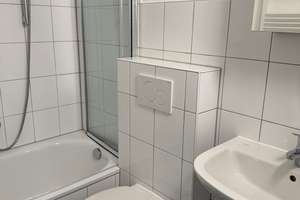 Wohnung 1. OG mit Gartennutzung (als 2-er WG geeignet): 3 Haltestellen zur Uni am HoPla in Kassel  – Die vollständige Adresse der Immobilie erhältst du vom Anbieter., 34127 Nord (Holland), Kassel – Vorschaubild 13