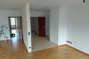 Gepflegte 3-Zimmer-Wohnung mit 2 Balkonen in München-Hadern – Die vollständige Adresse der Immobilie erhältst du vom Anbieter., 81375 Neuhadern, München – Vorschaubild 5