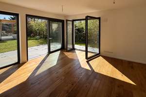 4 Rooms Family Maisonette for Sale in Berlin-Pankow  Private Garden, 3 Bedrooms 3 Bathrooms – waldowstrasse 9, 13156 Niederschönhausen, Berlin – Vorschaubild 8