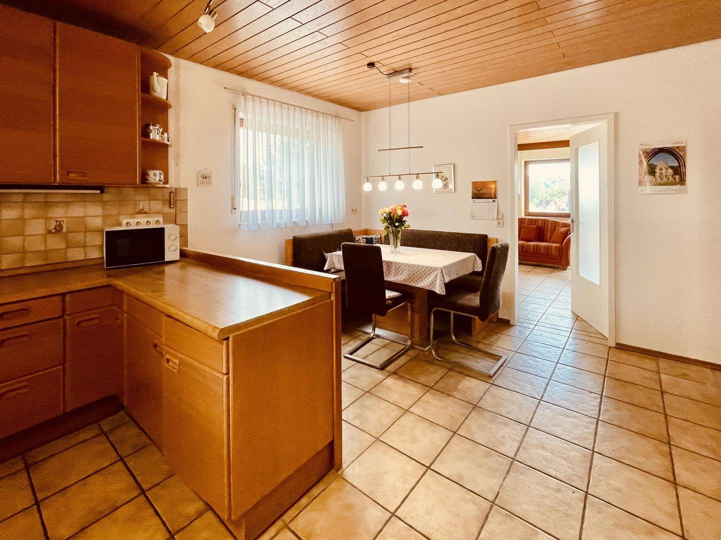 Immobilie in Simmozheim - Mehrgenerationenhaus in Toplage Simmozheim - 190 m², Fußbodenheizung, Superdämmung - Bild 4