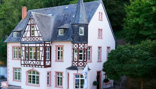 Bild von Rhein-Juwel im UNESCO-Welterbe – Exklusive Villa mit unvergleichlicher Ausstattung & Loreley-Blick